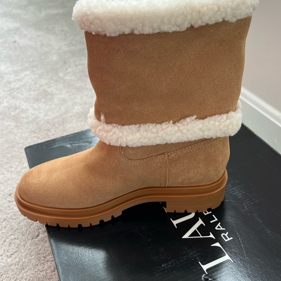 🔥Ralph Lauren - Carter Water-Repellent Suede Boot 🔥 - Picture 5 of 5